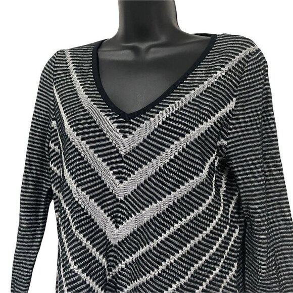 Dana Buchman Sweater Black Silver V Neck Womens Size Small - Picture 3 of 6